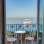 Grand Riviera Hotel