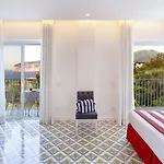 Grand Riviera Hotel 4*