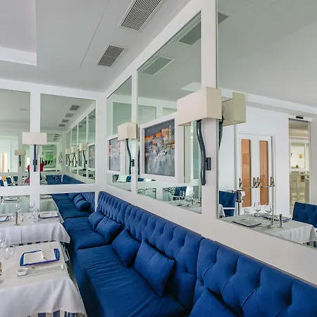 Grand Riviera Szálloda Sorrento