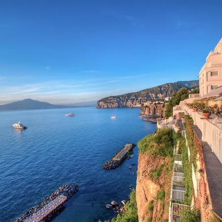 Grand Riviera Szálloda Sorrento