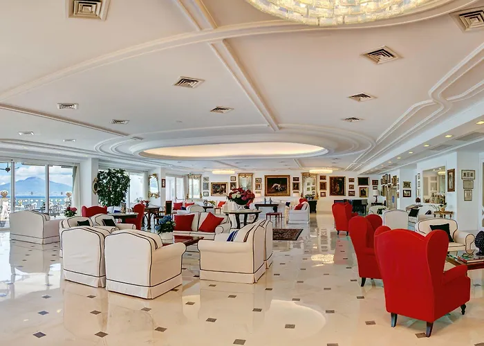 Готель Grand Riviera 4*