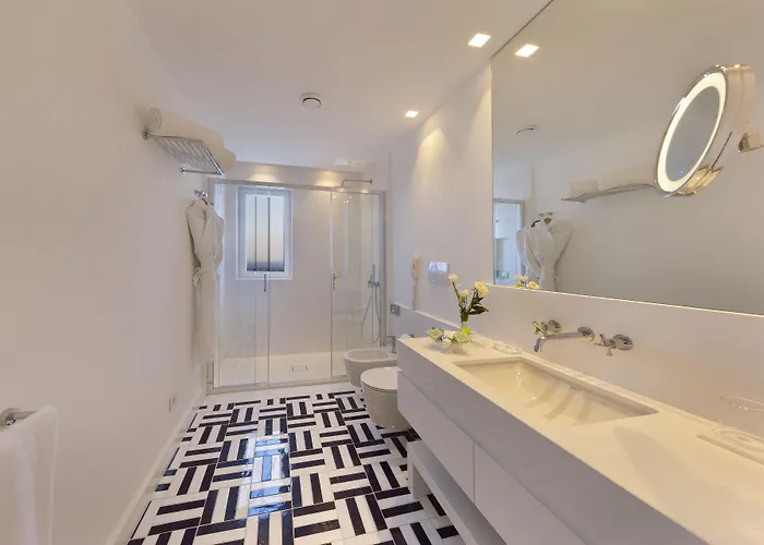 Готель Grand Riviera 4*