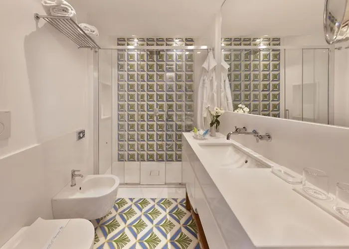 Готель Grand Riviera 4*