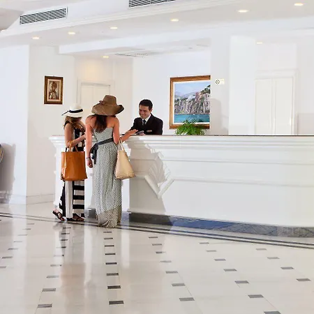 Grand Riviera 4* Сорренто