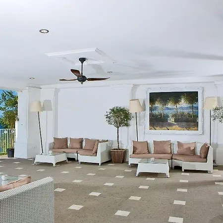 Готель Grand Riviera Сорренто