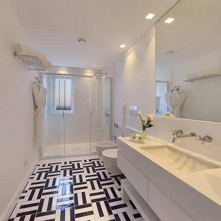 Готель Grand Riviera 4*