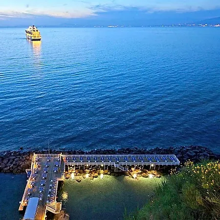 Grand Riviera Hotel 4*