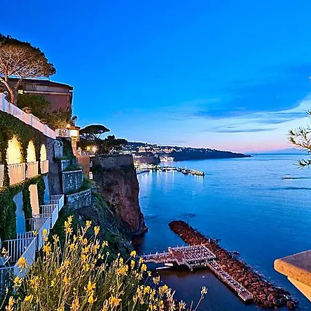 Grand Riviera Hotel
