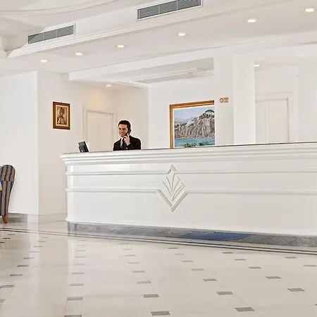Grand Riviera 4* Sorrento