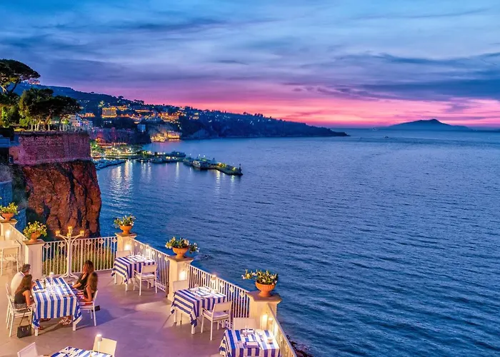 Hotell Grand Riviera 4*