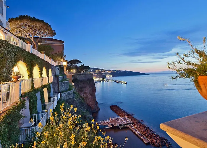 Grand Riviera Hotel 4*