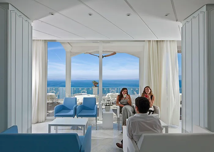 Grand Riviera Hotell