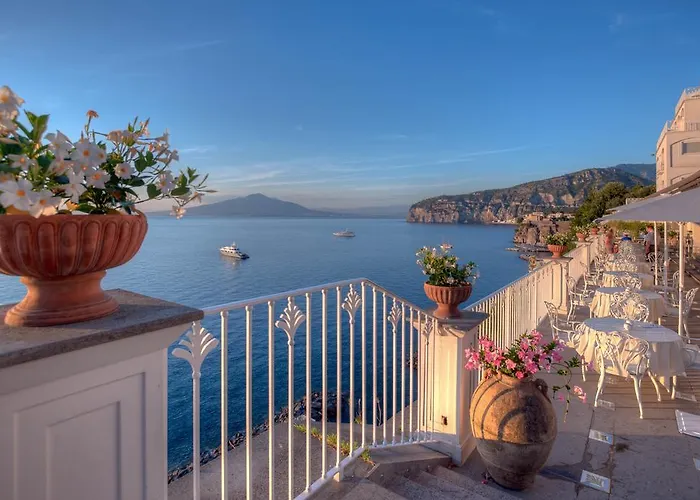 Grand Riviera Hotell