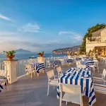 Отель Grand Riviera Сорренто