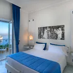 Отель Grand Riviera Сорренто