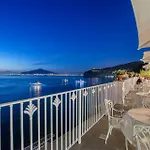 Grand Riviera Отель Сорренто