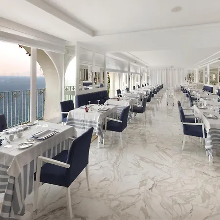 Готель Grand Riviera 4*