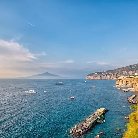 Grand Riviera
