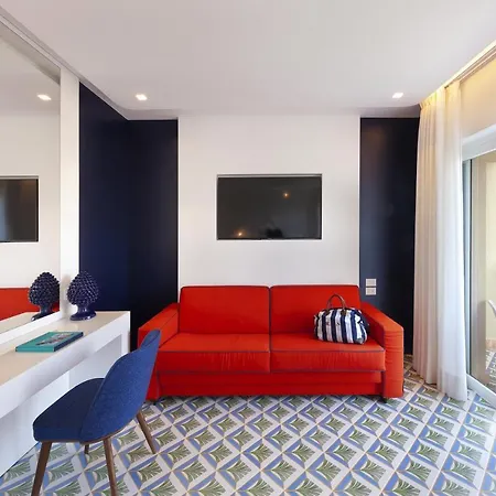 Готель Grand Riviera 4*